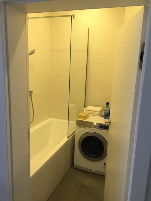 New Apartment - 10 Min Downtown Wien Exteriör bild
